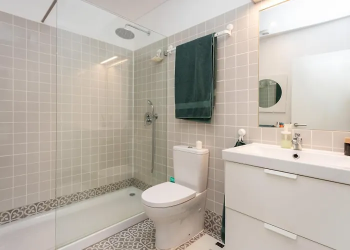 Modern Loft In Principe Real - Aircon | By Airnest * Lisboa