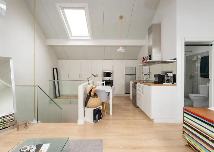 Apartment Modern Loft In Principe Real - Aircon | By Airnest *
